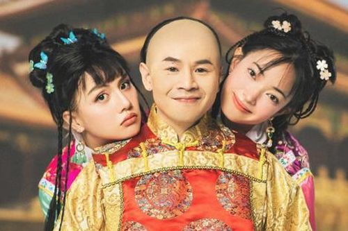 Binz bối rối vì có đến 2 người yêu