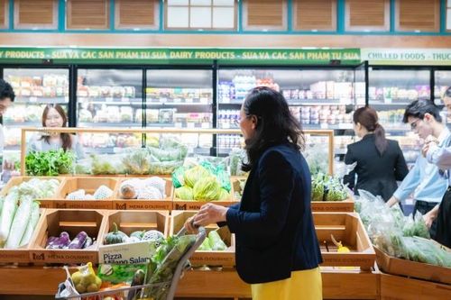 Nông sản miền núi Tây Giang lên kệ siêu thị Mena Gourmet Market