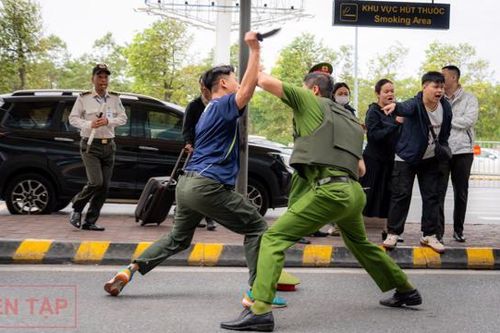 Diễn tập phòng chống khổng bố tại sân bay Nội Bài