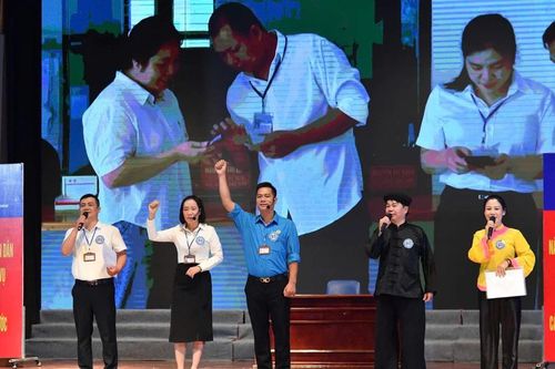 Công đoàn Viên chức tỉnh Lào Cai đạt giải Ba Hội thi 'Giới thiệu mô hình và thuyết trình ý tưởng cải cách hành chính'