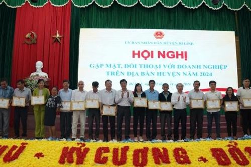 Di Linh: Gặp mặt, đối thoại với doanh nghiệp