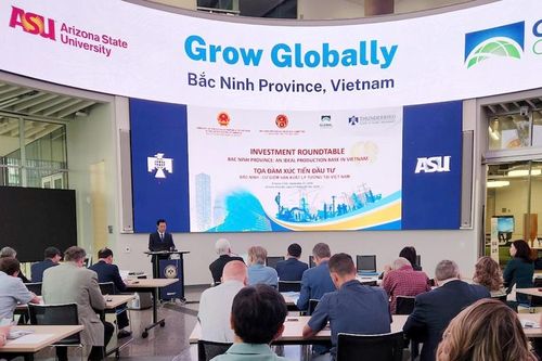 Bài 2: 'Trải thảm đỏ' hút đầu tư