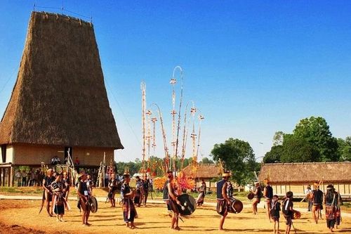 Tạo bước chuyển biến mạnh mẽ, toàn diện phát triển văn hóa