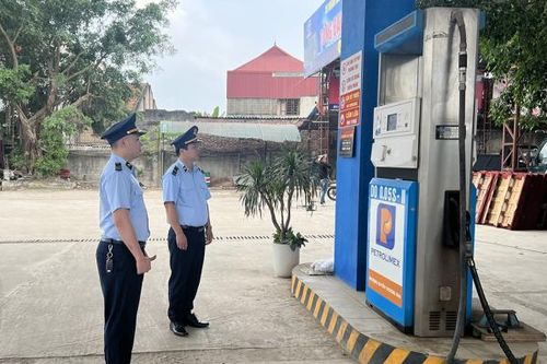 Tăng cường kiểm tra, kiểm soát hoạt động kinh doanh xăng dầu