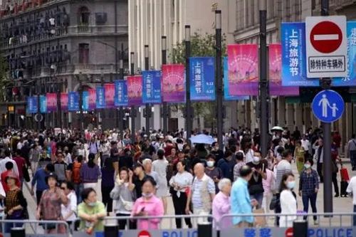 Kinh tế toàn cầu duy trì đà tăng trưởng mạnh năm 2025