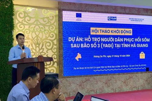 Hỗ trợ trẻ em Hà Giang phục hồi sau cơn bão số 3