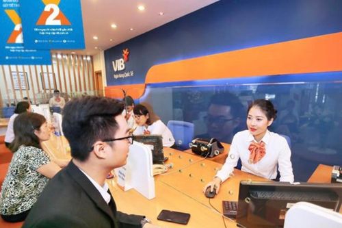 Chồng cầm CCCD của vợ đi mở tài khoản ngân hàng có được không?