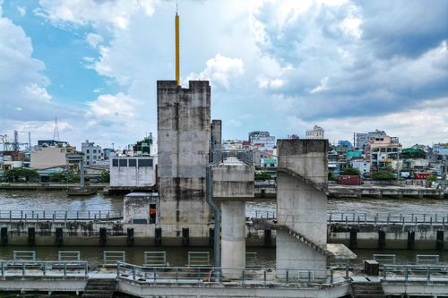 Dự án chống ngập 10.000 tỷ ở TP.HCM vẫn chưa có ngày về đích