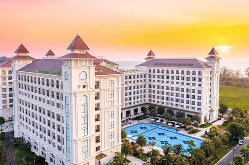 Thiên đường nhiệt đới Phú Quốc đón thêm nhiều chuyến bay quốc tế mới