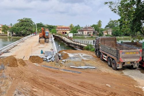Quảng Trị: Công trình thay thế cầu Câu Nhi bị sụt lún hiện ra sao?