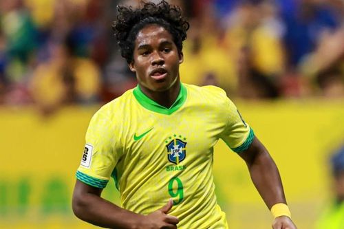 Endrick bị tuyển Brazil gạch tên
