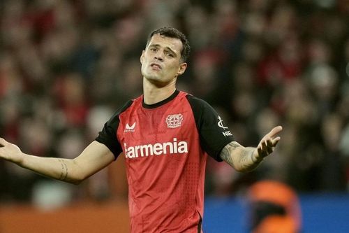 Leverkusen bất ổn