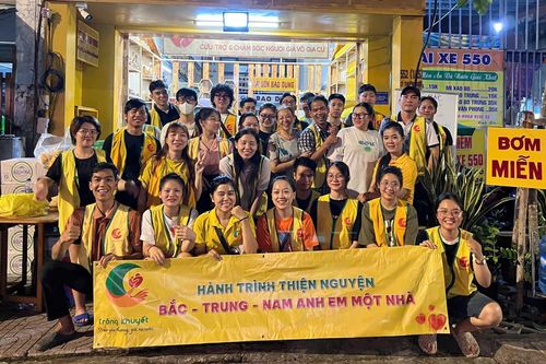 Trăng Yagi: Hành trình yêu thương, vững vàng vượt bão