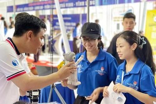 Sôi nổi Liên hoan Tuổi trẻ sáng tạo khu vực miền Nam
