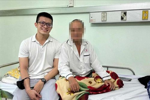 Nhân viên nhà thuốc kịp thời cứu bệnh nhân bị đột quỵ
