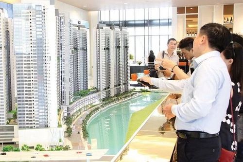 Đẩy giá, gây nhiễu loạn thị trường bất động sản: Cần siết chặt điều kiện kinh doanh