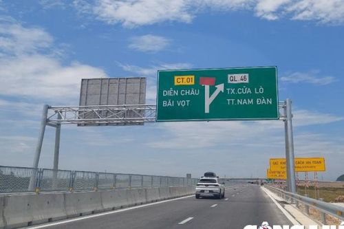 Dự kiến thu phí trên cao tốc Diễn Châu - Bãi Vọt từ tháng 12 tới