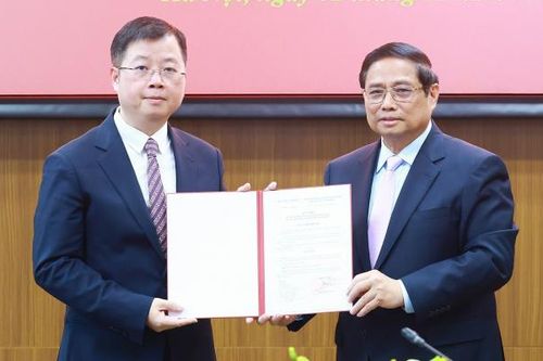 Thủ tướng trao Quyết định bổ nhiệm ông Nguyễn Thanh Lâm giữ chức Tổng Giám đốc Đài Truyền hình Việt Nam