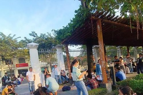 Nộp hồ sơ đất đai trước giờ G ở TPHCM: Vẫn thấp thỏm chờ kết quả