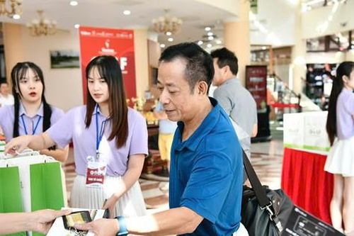 160 golfer hào hứng trước giờ tranh tài Tiền Phong Golf Championship mùa thứ 8
