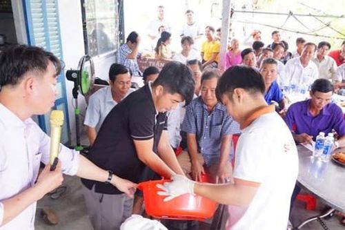 Dựa vào cộng đồng để thích ứng biến đổi khí hậu tại Cà Mau
