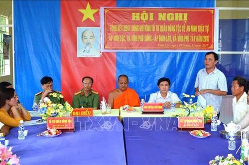 Hòa thượng Lý Sa Mouth hết lòng vì sự phát triển của phum, sóc