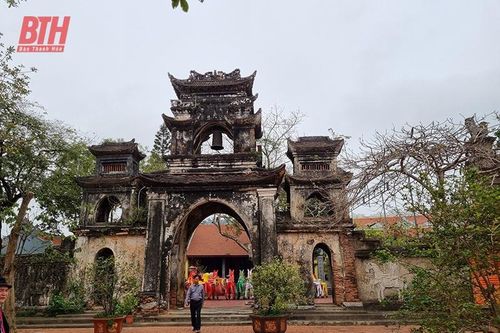 Cư dân miền biển thờ Tứ vị Thánh nương