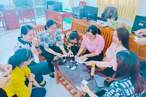 Xã Phú Hiệp phát huy mô hình 'Hùn vốn xoay vòng'