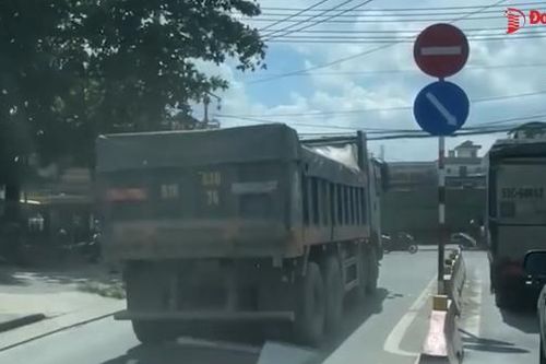 Đã lập biên bản 3 tài xế xe tải ben đi ngược chiều, vượt đèn đỏ tại ngã ba Phát Triển ở Biên Hòa