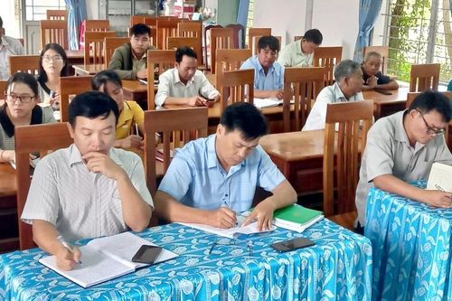 Phú Cần áp dụng công nghệ số trong việc học tập và làm theo tư tưởng, đạo đức, phong cách Hồ Chí Minh
