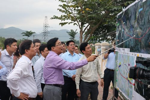 Đoàn công tác của Ủy ban Kinh tế Quốc hội khảo sát Dự án Đường sắt tốc độ cao trục Bắc - Nam