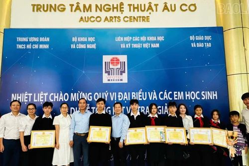 Lào Cai có 2 đề tài đạt giải Cuộc thi Sáng tạo thanh thiếu niên, nhi đồng toàn quốc lần thứ 20