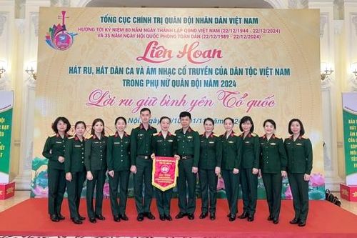 Học viện Lục quân đạt kết quả xuất sắc tại Liên hoan hát ru, hát dân ca và âm nhạc cổ truyền của dân tộc Việt Nam trong phụ nữ Quân đội