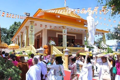 Đồng Nai: Lễ dâng y Kathina tại điểm sinh hoạt tôn giáo tập trung Tịnh Giác