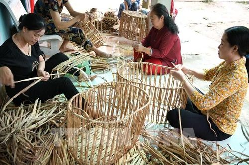 Nỗ lực giảm nghèo vùng đồng bào dân tộc thiểu số