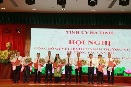 Hà Tĩnh luân chuyển, điều động nhiều cán bộ chủ chốt