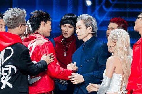 Trở lại ghế huấn luyện viên Rap Việt, Karik có còn xứng danh 'vua' vòng Đối đầu?