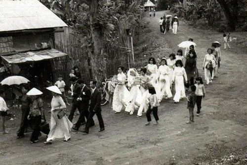 Mùa cưới