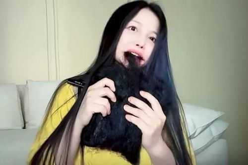 Món 'rau tóc' gây sốt ở Trung Quốc
