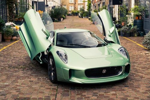 Siêu xe Jaguar C-X75 của bom tấn James Bond tái xuất