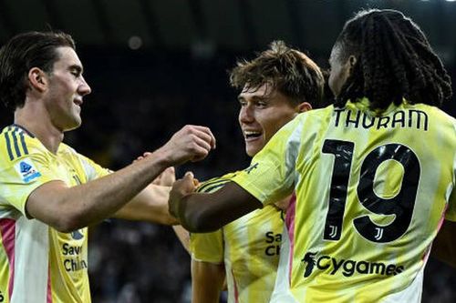 Juventus, AC Milan cùng thắng trên sân khách ở vòng 11 Serie A