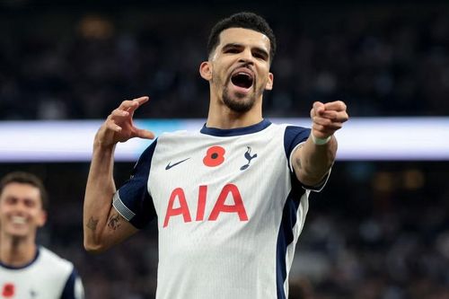 Solanke lập cú đúp, Maddison có siêu phẩm, Tottenham ngược dòng đại thắng hiện tượng Ngoại hạng Anh