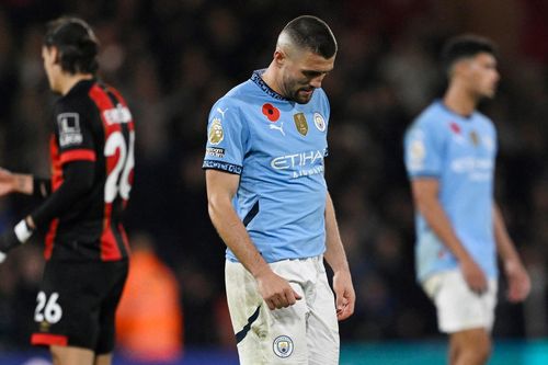 Man City bất ngờ thua 1-2 trước Bournemouth