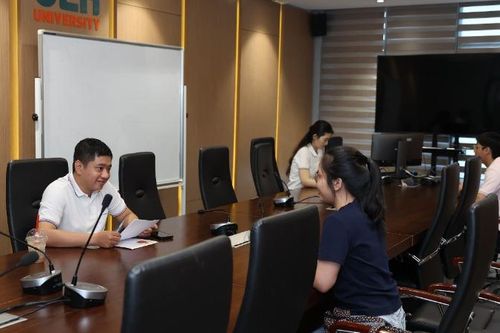Hơn 2.000 cơ hội việc làm hấp dẫn tại UEH Career Fair 2024