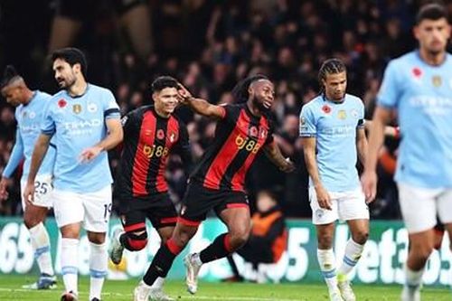 Tin thể thao (3-11): Man City thua đau, mất ngôi đầu vào tay Liverpool