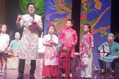 Giáo dục di sản qua sân khấu học đường: Kết nối điểm chạm giữa cổ và kim