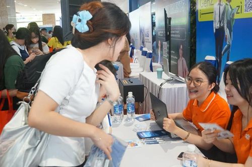 Hơn 2.000 việc làm và vị trí thực tập cho sinh viên