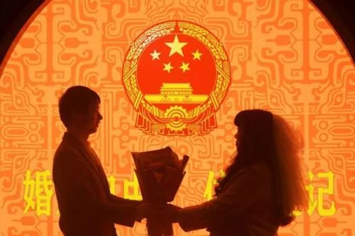 Trung Quốc giảm tới gần 1 triệu cặp kết hôn trong năm nay, tỷ lệ ly hôn đáng báo động
