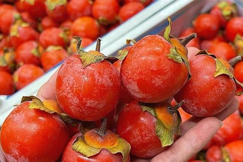 Sự thật về hồng thạch 'nhuộm đỏ' chợ Việt; bưởi Soi Hà giá 2.000 đồng/quả