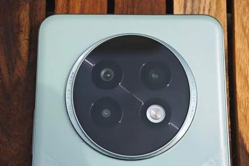 Siêu phẩm smartphone gaming chống nước, cấu hình 'khủng', sạc 80W, giá hơn 9 triệu đồng tại Việt Nam